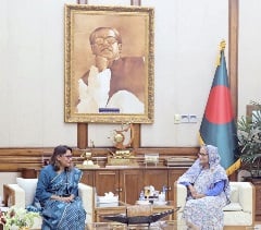 The Regional Director met Her Excellency Bangladesh Prime Minister Ms Sheikh Hasina on 26 March and discussed strengthening health workforce, particularly to address the impact of climate change, and achieve universal health coverage.